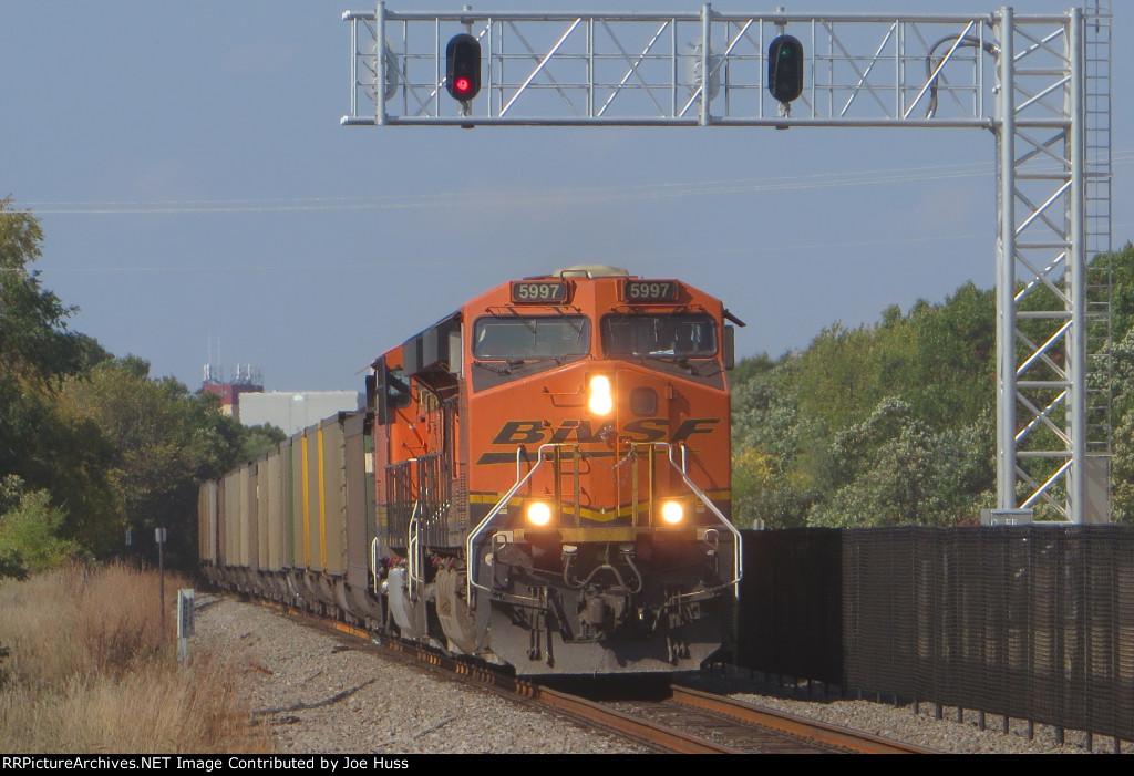 BNSF 5997 East